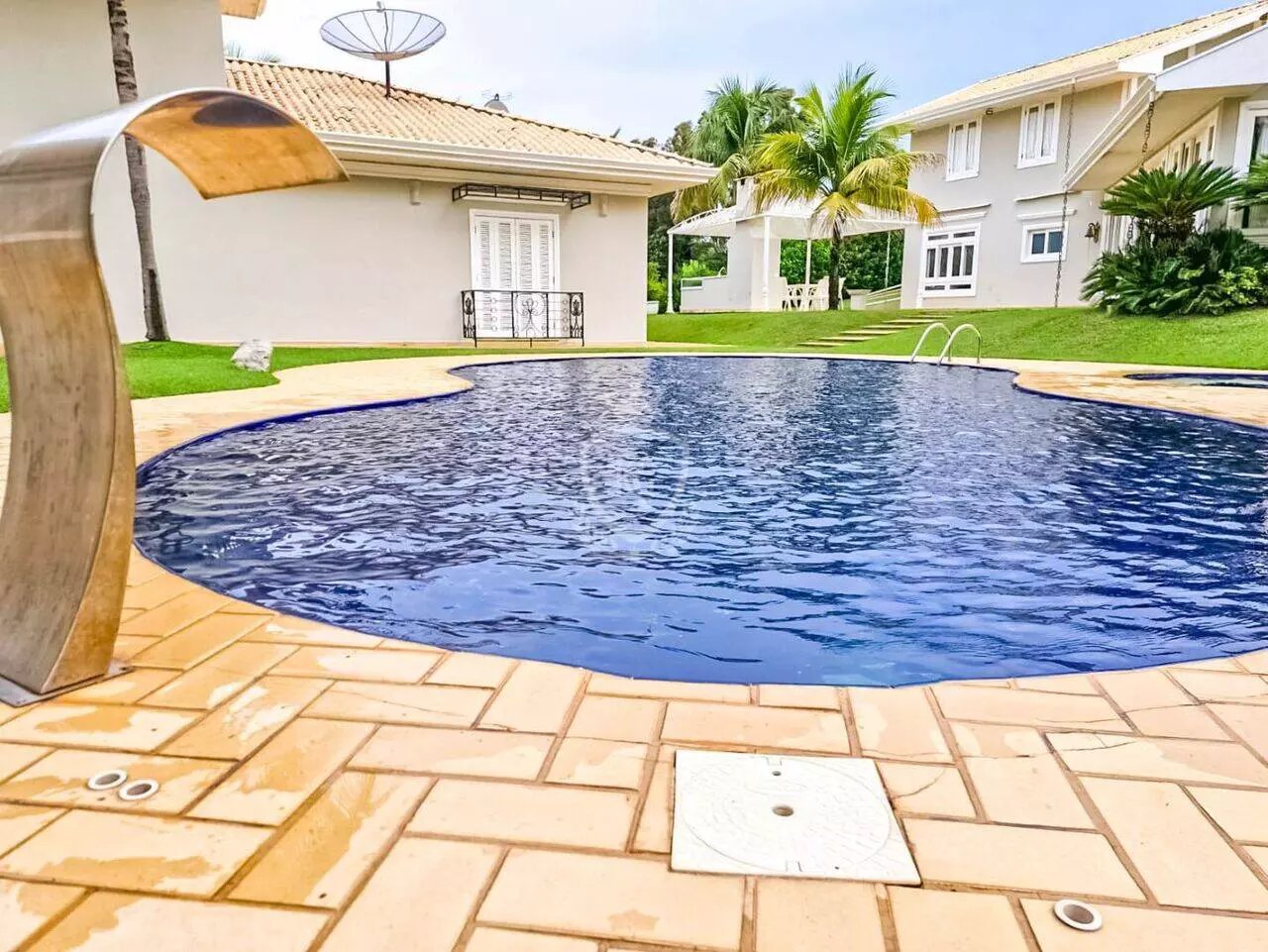 Casa com 5 Suítes à Venda no Condomínio Fazenda Vila Real Itu