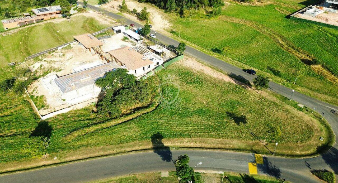 Terreno à Venda no Condomínio Terras de São José II