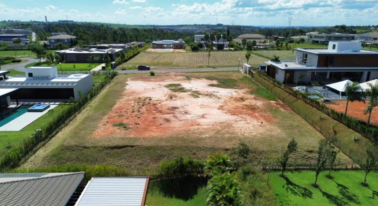 Terreno à Venda no Condomínio Terras de São José II