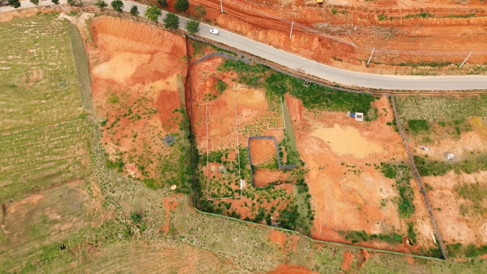 Terreno à venda no Village Porto Feliz