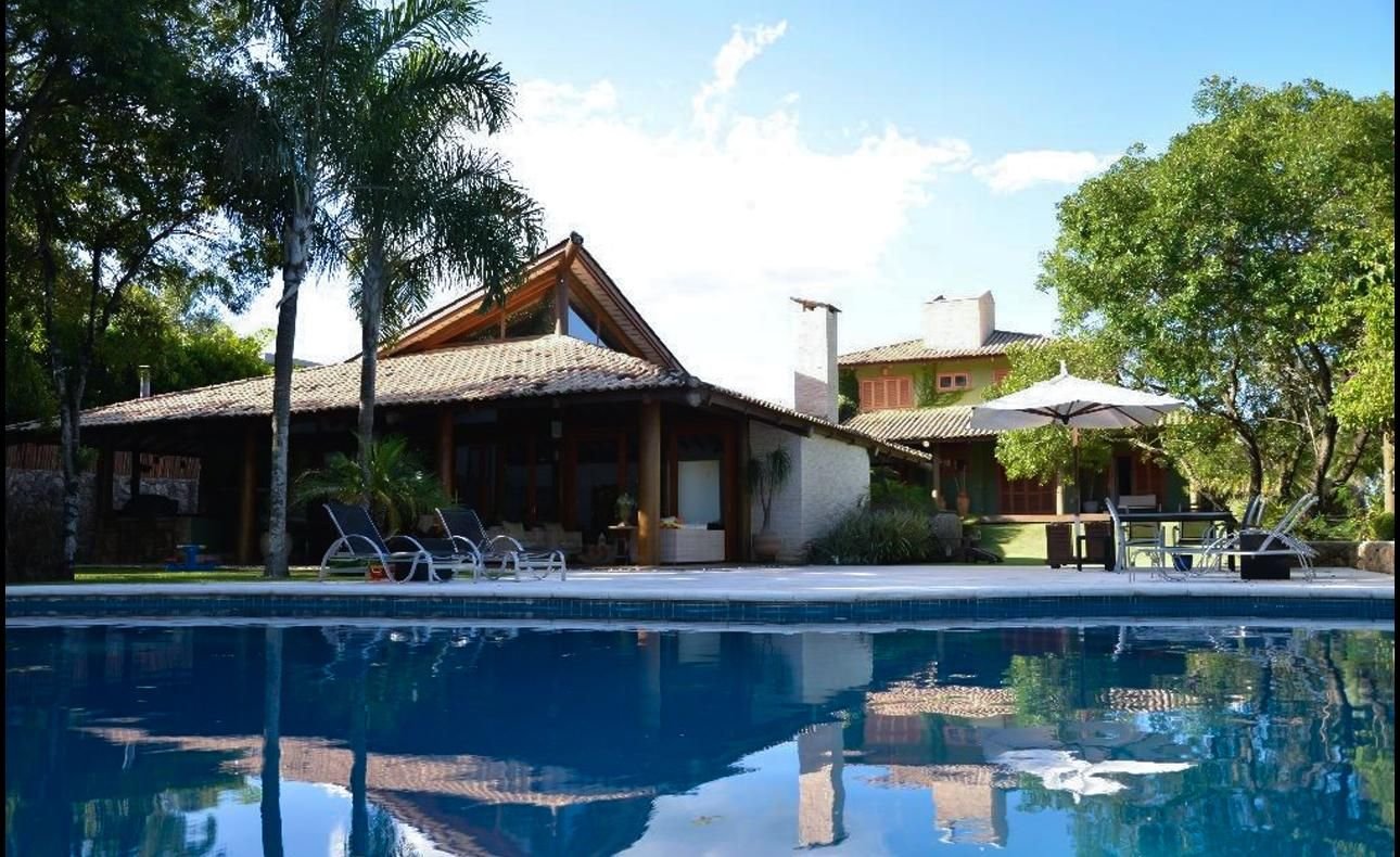Casa com 6 Suítes à Venda no Condomínio Fazenda Vila Real Itu